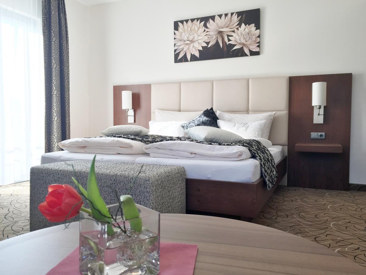 Hotel Glutschaufel Eschenbach in der Oberpfalz Phòng bức ảnh